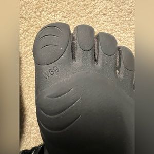 Vibram 5 finger shoes!